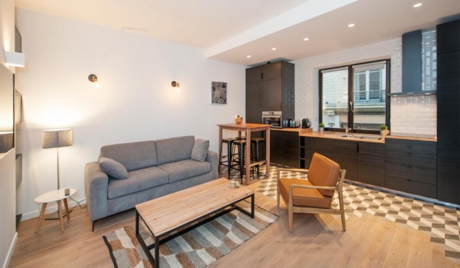 Pick A Flat's Apartement in Le Marais - rue Sainte Croix de la Bretonnerie