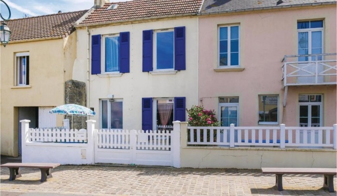 Two-Bedroom Holiday Home in Arromanches-les-Bains