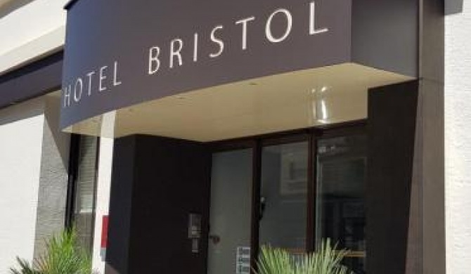 Le Bristol