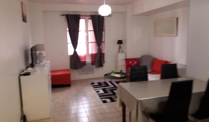 Appartement, 2 chambres, RDC, centre de Dieppe