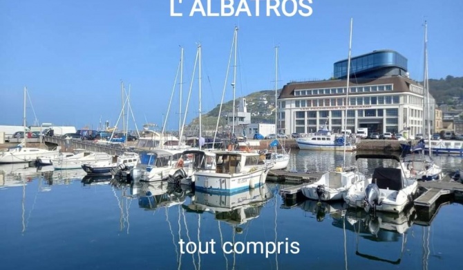 L' ALBATROS vue sur le port