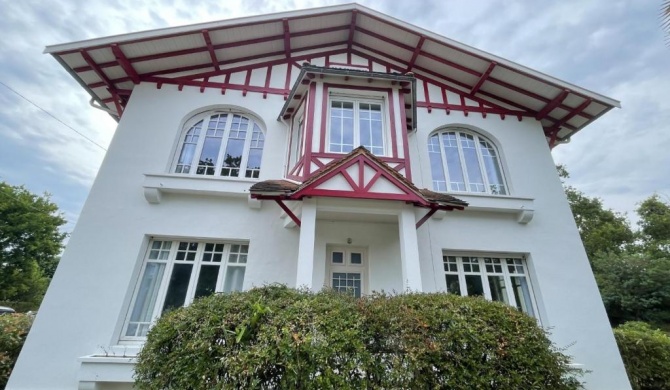 Villa Arcachon, 9 pièces, 8 personnes - FR-1-374-33